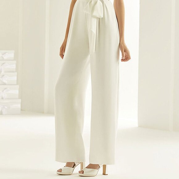 Jumpsuit/Pantsuit V-Neck Sleeveless (from missacc.com) - Picture 2 of 8